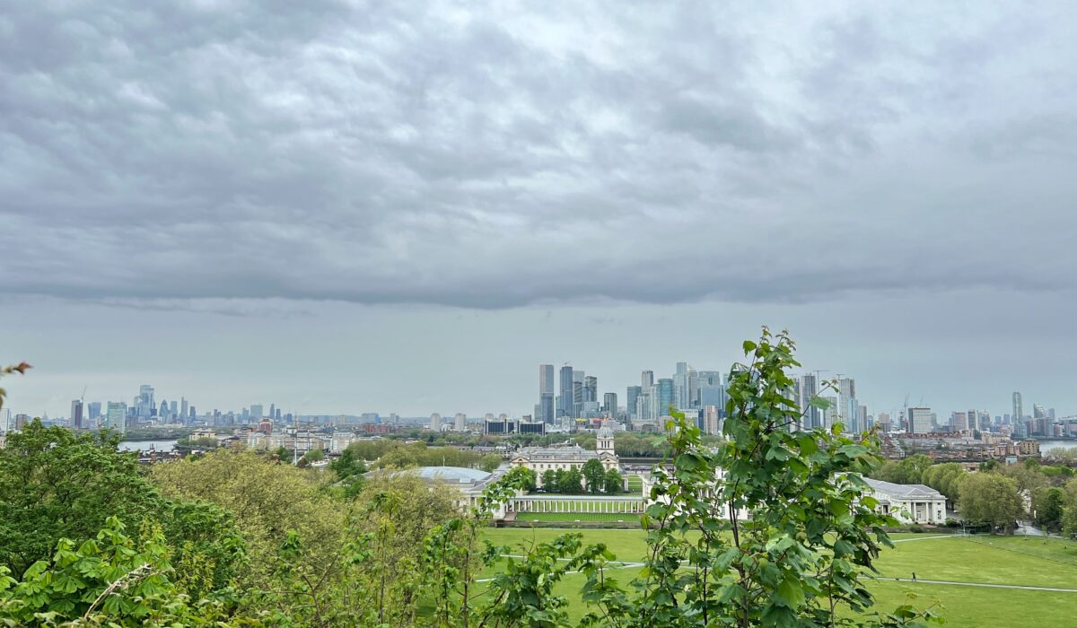 Vista panorámica desde el Observatorio de Greenwich con el skyline de Londres