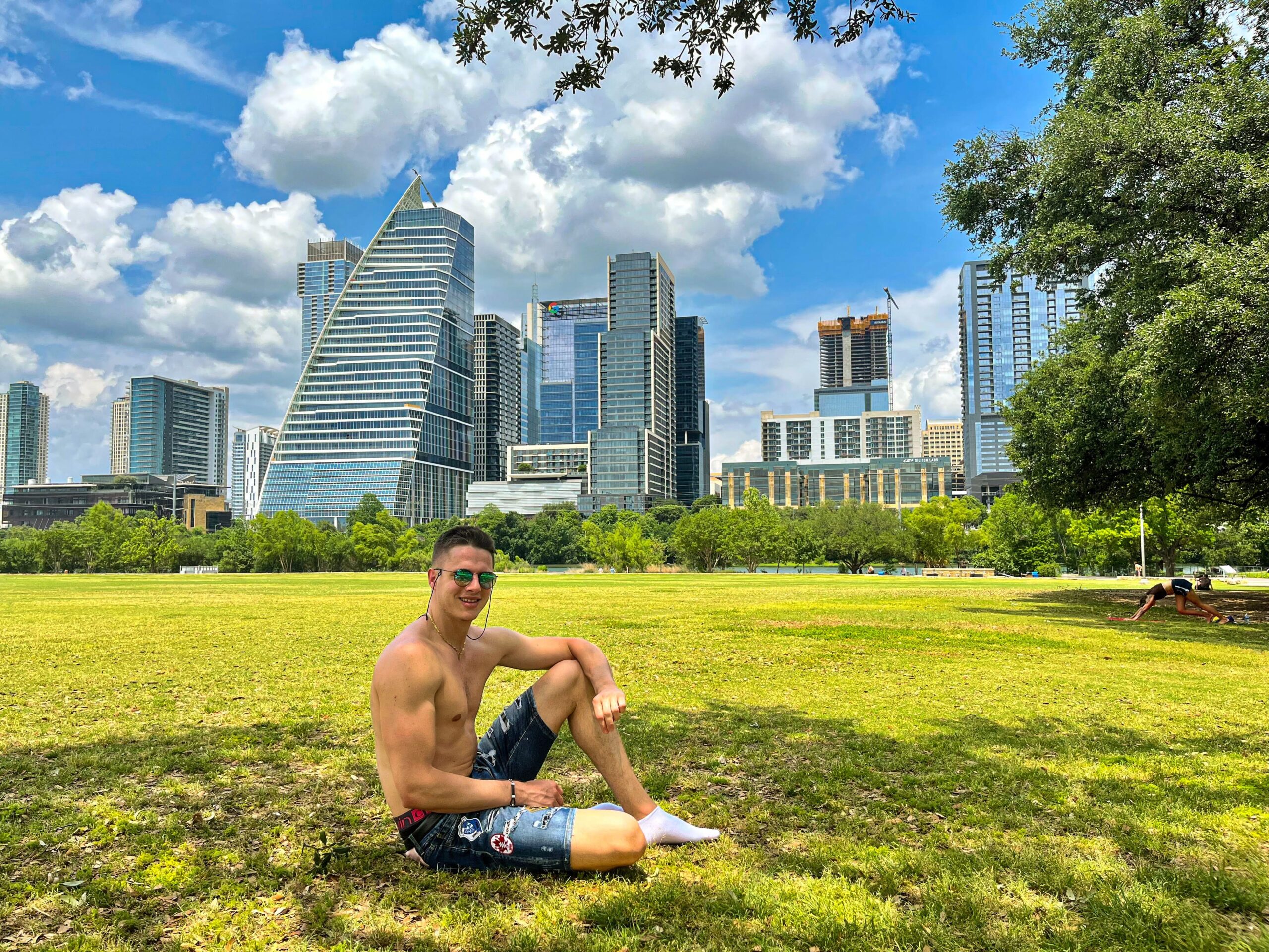 Zilker Park con el skyline de Austin de fondo.