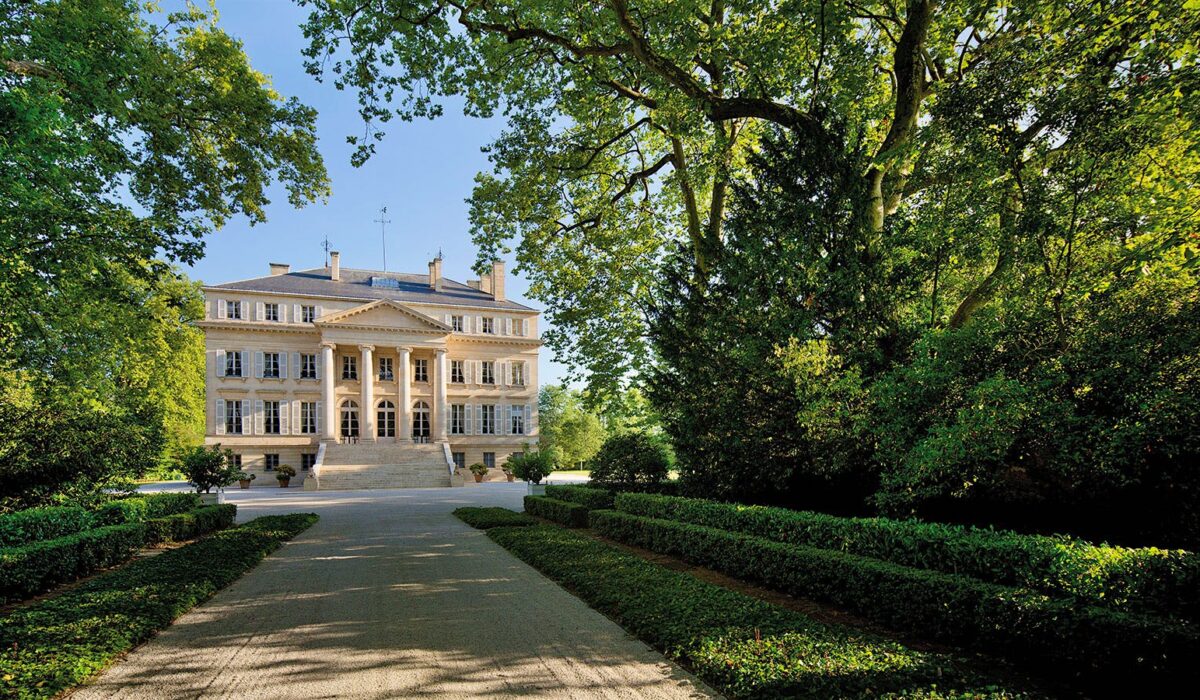 Château Pichon Longueville Baron rodeado de viñedos