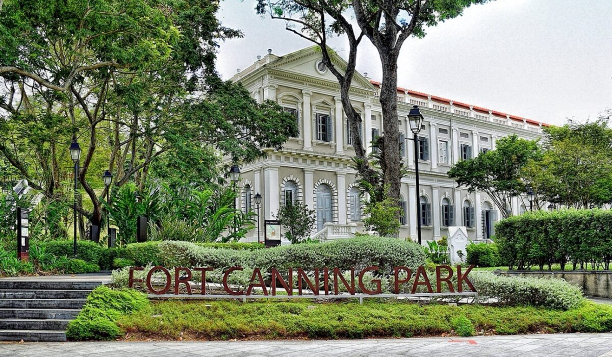 Vista del paisaje en Fort Canning Park, Singapur