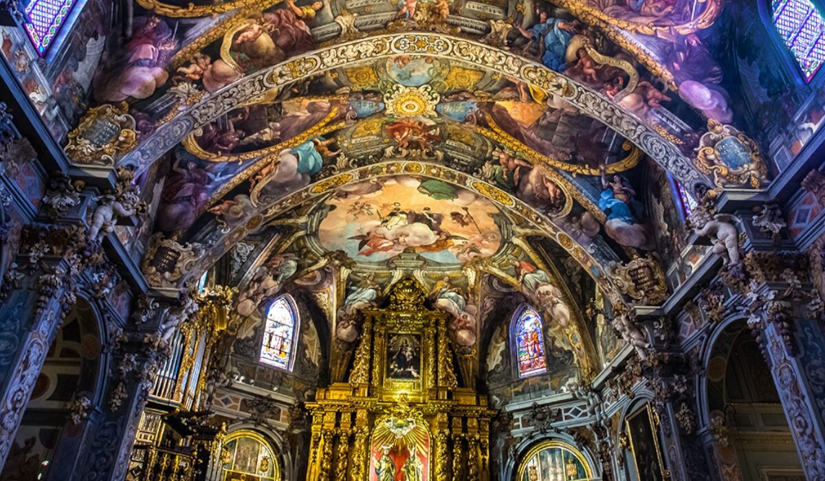 Impresionantes pinturas en la Iglesia de San Nicolás de Bari y San Pedro Mártir en Valencia.