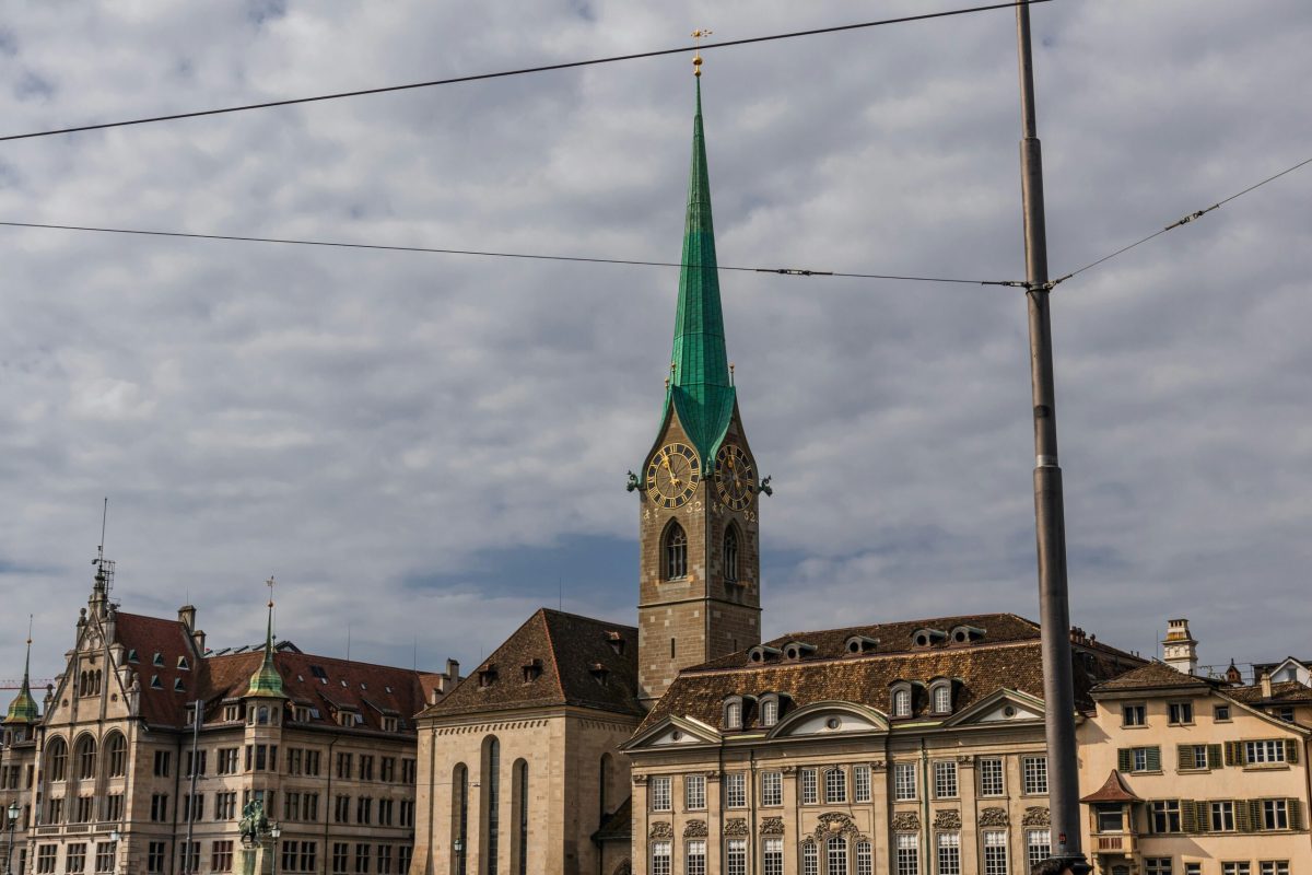 Fraumünster en Zúrich: Historia y elegancia tras los edificios del casco antiguo que hacer zurich