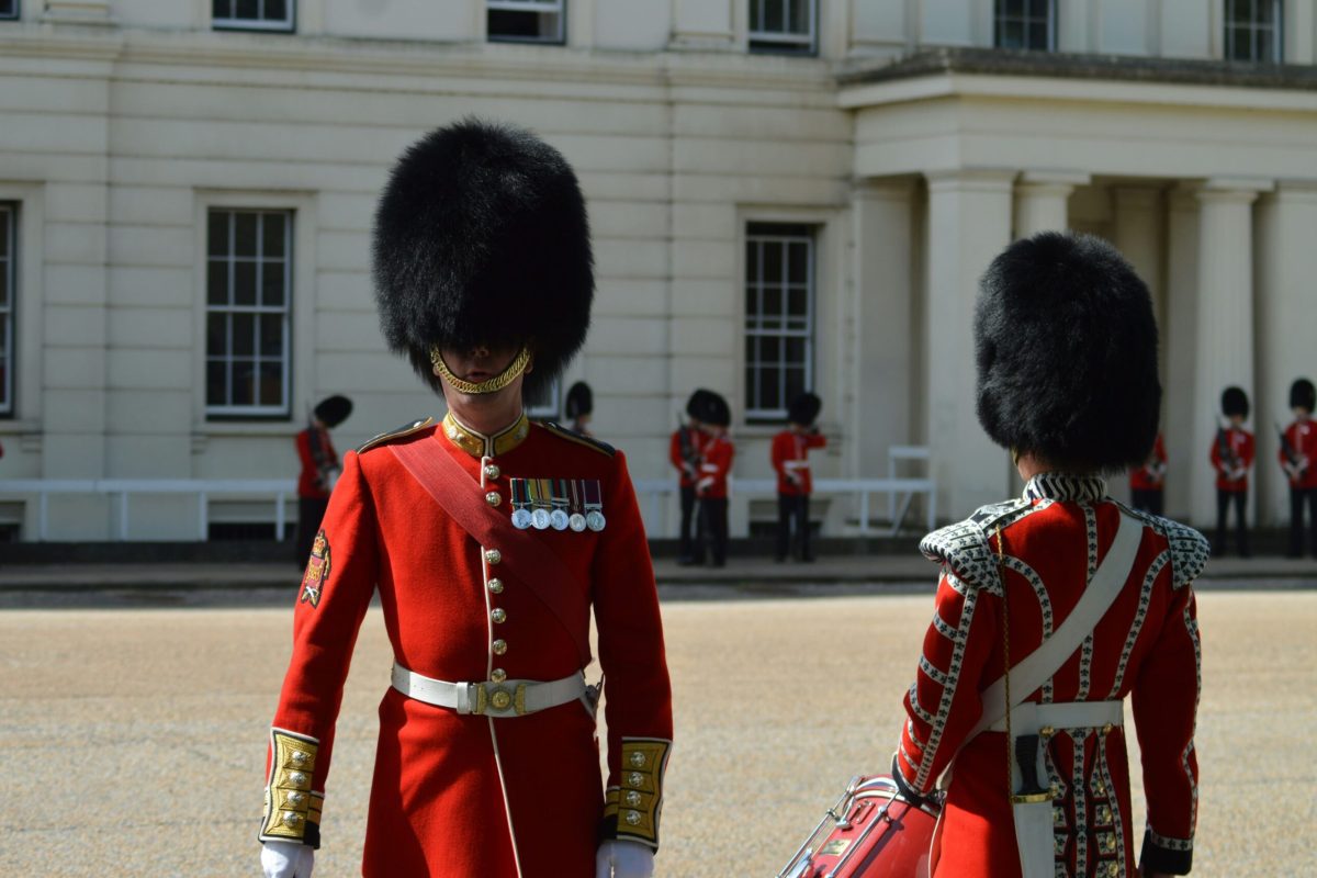 El Espectacular Cambio de Guardia en Buckingham Palace, Londres Buckingham Palace | Londres en cuatro días