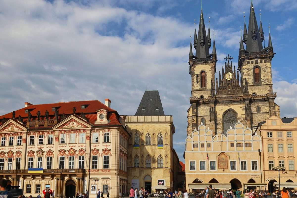Plaza de la Ciudad Vieja – Mejores zonas donde alojarse en Praga Staré Mesto | Mejor zona para hospedarse en Praga