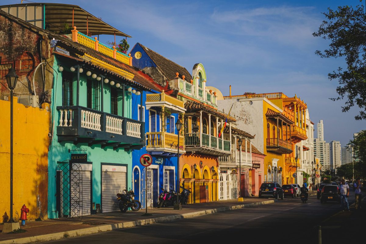 Las coloridas calles de Cartagena de Indias: Encanto caribeño en marzo destinos calidos en marzo