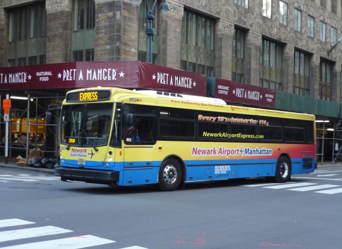 Autobús Express | Cómo ir del aeropuerto de Newark a Manhattan